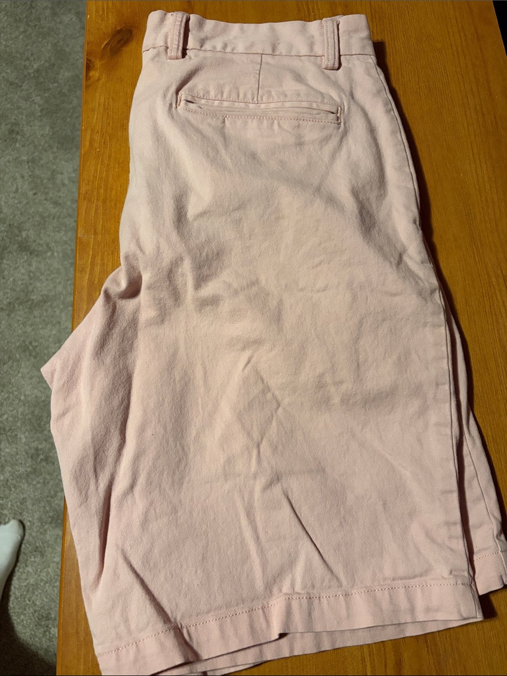Old Navy Men's Light Pink Chino Shorts